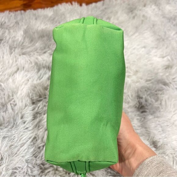 Dior makeup bag - Picture 3 of 11